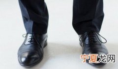皮革掉皮怎么处理方法 皮革掉皮怎么修补