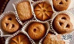 打开搁置一段时间后饼干会变软面包会变硬主要是因为 饼干会变软面包会变硬