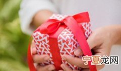 教师节送什么礼物给老师好？ 教师节送什么礼物好