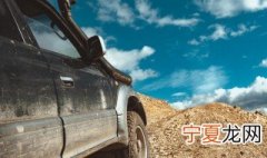爬坡正确方法 手动档汽车怎么做上坡不溜车