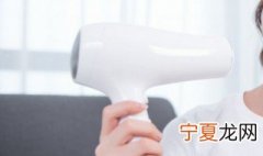 怎么撕标签不会留胶 标签怎么撕掉不留胶