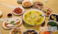 在餐馆就餐时用开水烫一下碗筷只能起到什么作用 开水烫一下碗筷的作用