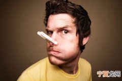 狗狗一直打喷嚏不停怎么办 打喷嚏不停怎么办