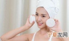 柚子皮煮水可以擦脸吗 柚子皮煮水可以洗脸吗