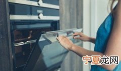 烤箱板栗炸了还能使用吗 烤箱烤板栗爆炸了怎么清洗