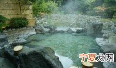 为什么泡温泉后会感觉非常疲劳 为什么泡温泉后会感觉非常疲劳睡不着