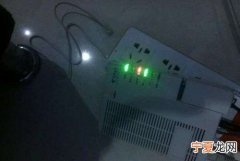 光信号红灯闪烁怎么回事，无线网光信号闪红灯是怎么回事