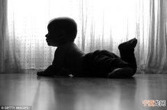 印度1岁男婴出现罕见性早熟症 “小弟弟”有如成人size