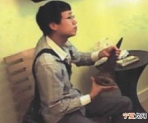 30岁中国古董商因走私犀牛角被美国判刑