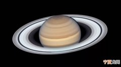 土星大气层炎热的原因：行星南北极的极光