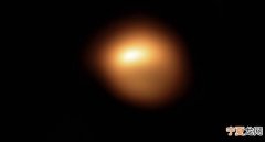 猎户座α星、参宿四 槟榔星在神秘变暗四个月后开始逐渐恢复亮度
