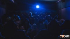 看电影的吸烟者能以“三手”烟污染电影院